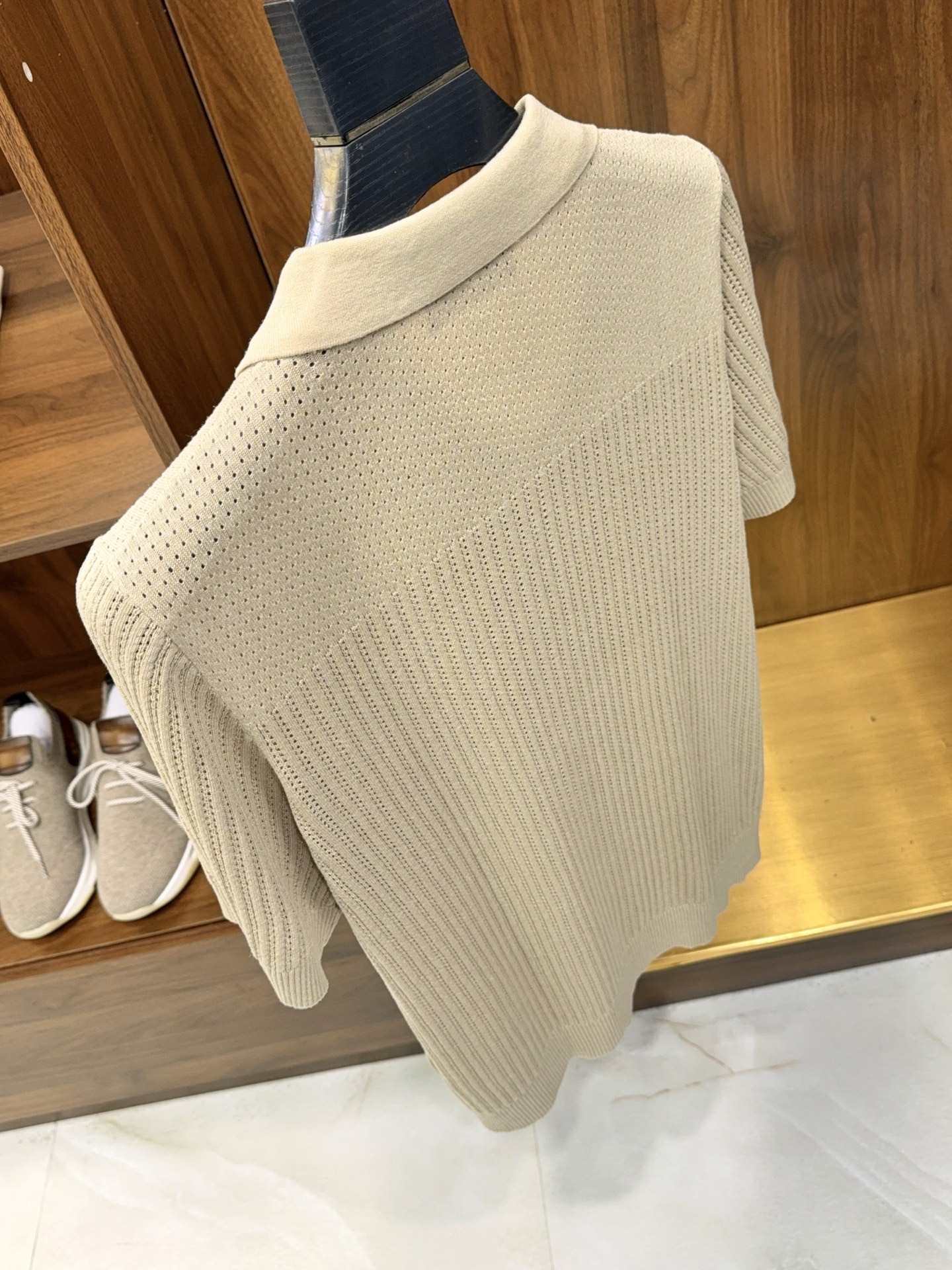   短袖开衫服装,男 9