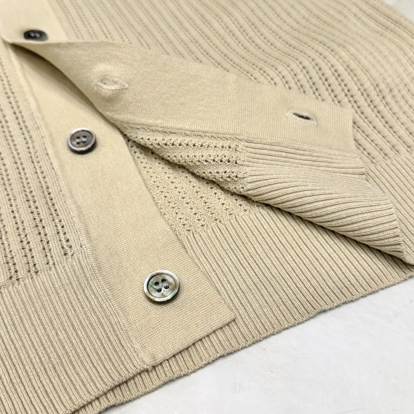   短袖开衫服装,男 7