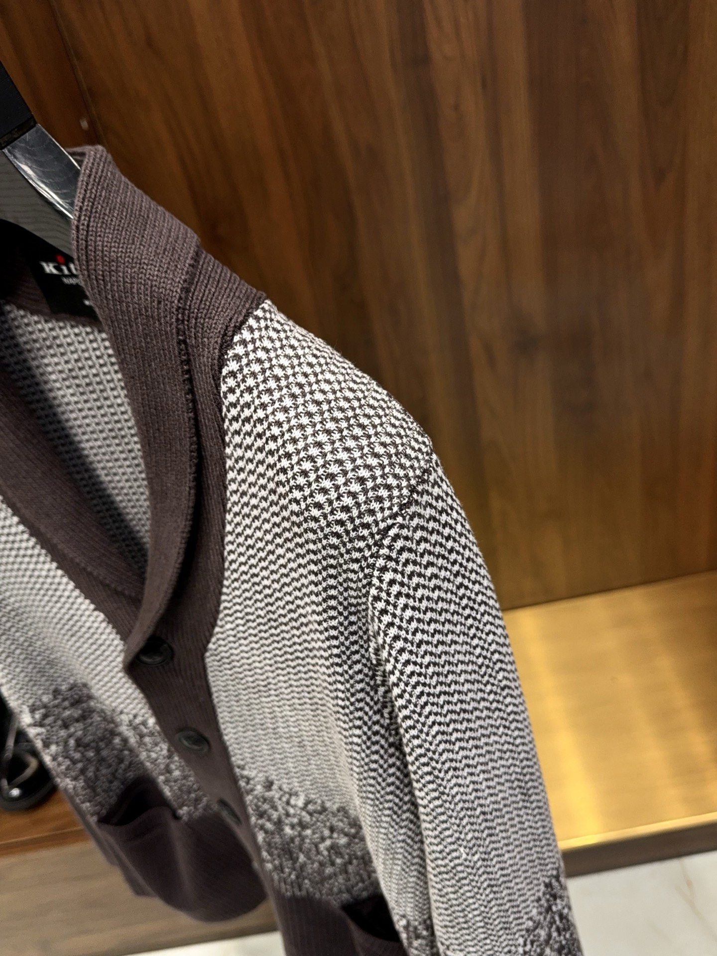 海浪与天空交织！青果领设计师款K家独特牛角扣甄选优质棉麻纱线针织开衫外男士青果领棉麻针织开衫｜把海浪与天