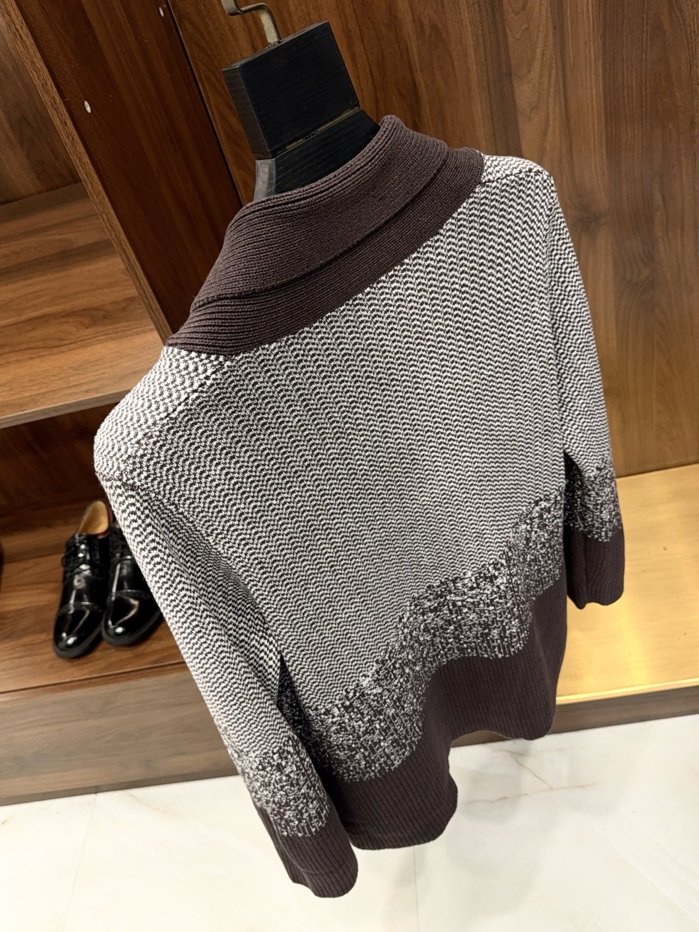 海浪与天空交织！青果领设计师款K家独特牛角扣甄选优质棉麻纱线针织开衫外男士青果领棉麻针织开衫｜把海浪与天