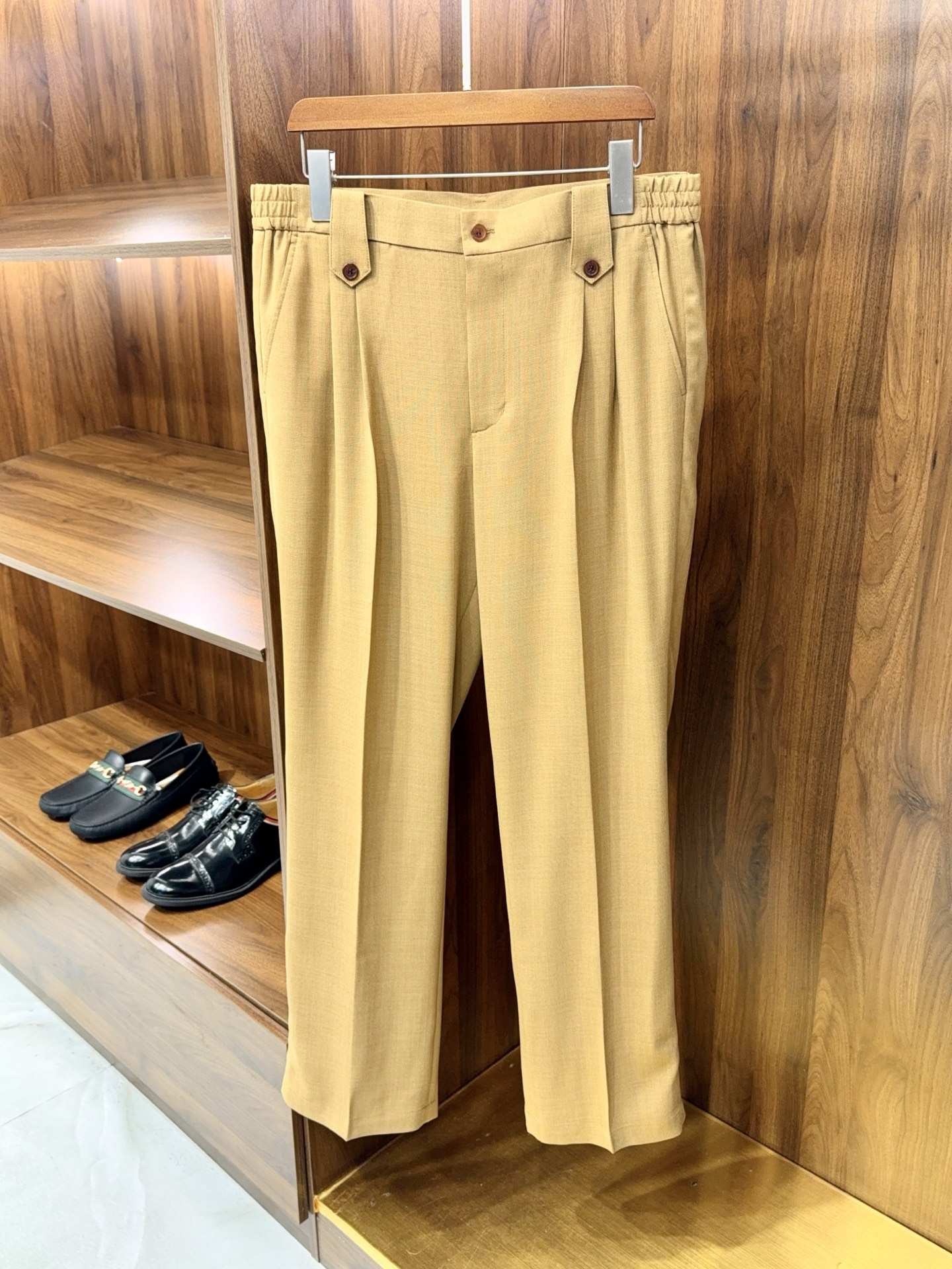 lP🆕家甄选JPN进口面料！含醋酸桑蚕丝纤维匠心打造独特腰头设计微阔舒适透气版型休闲长裤男士lP🆕家醋酸