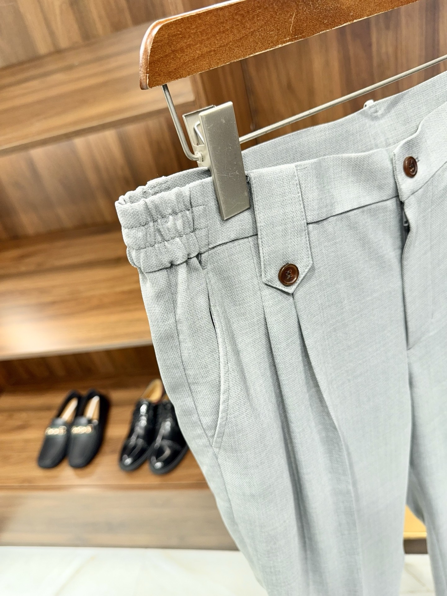 lP🆕家甄选JPN进口面料！含醋酸桑蚕丝纤维匠心打造独特腰头设计微阔舒适透气版型休闲长裤男士lP🆕家醋酸