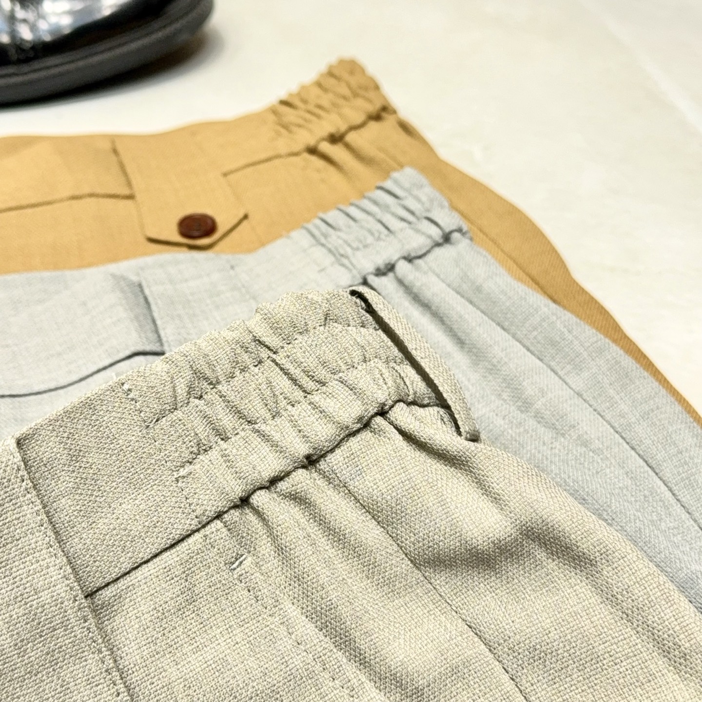 lP🆕家甄选JPN进口面料！含醋酸桑蚕丝纤维匠心打造独特腰头设计微阔舒适透气版型休闲长裤男士lP🆕家醋酸