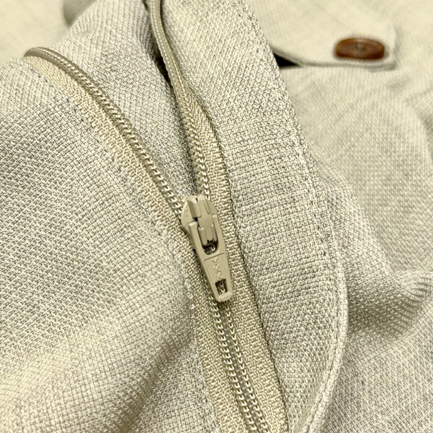 lP🆕家甄选JPN进口面料！含醋酸桑蚕丝纤维匠心打造独特腰头设计微阔舒适透气版型休闲长裤男士lP🆕家醋酸