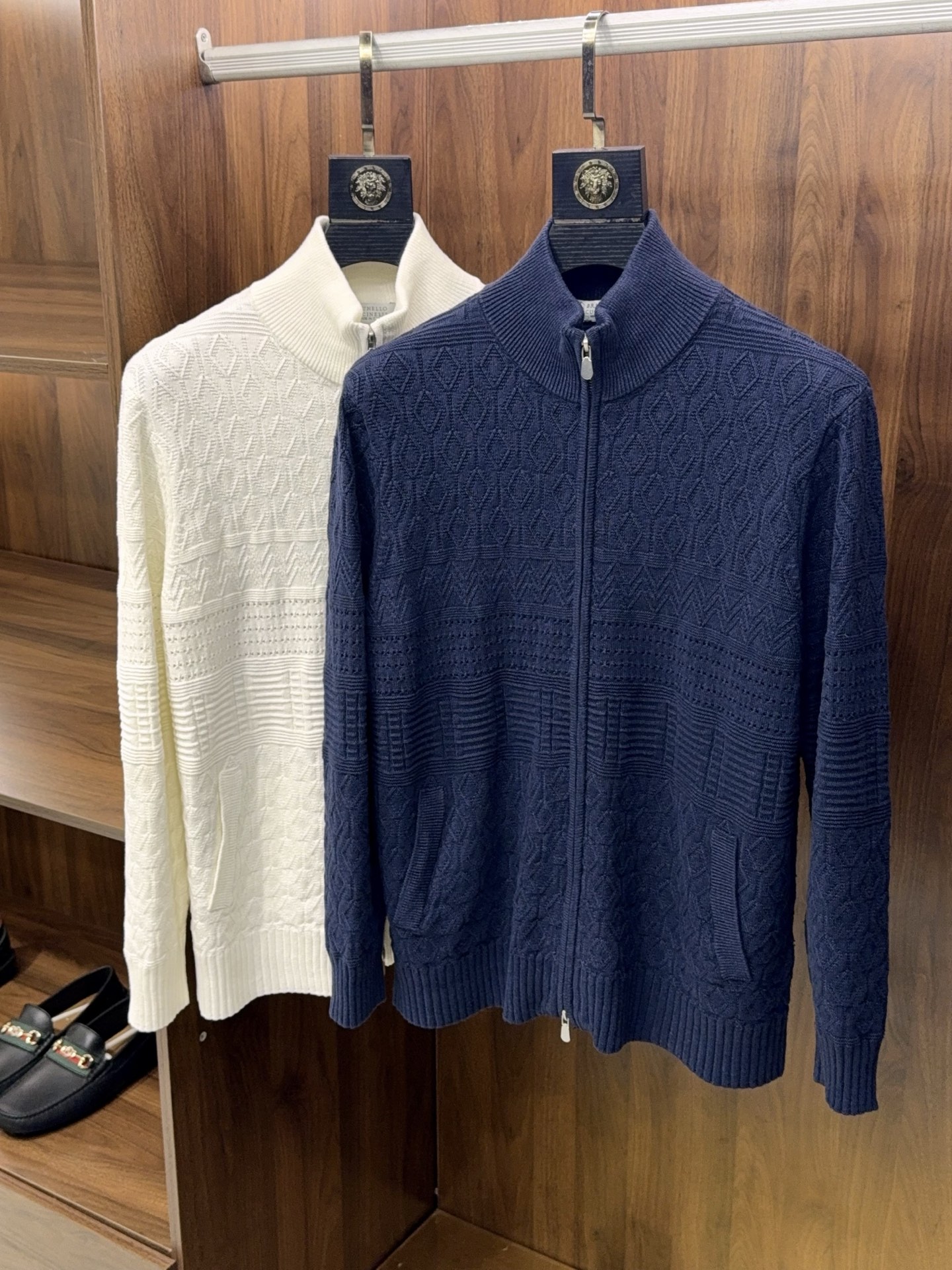 【BC家官网同步更新！特织纺纱棉麻纱线立体提花双拉链款针织外套】男士BC家官网同步款 | 特织棉麻提花双