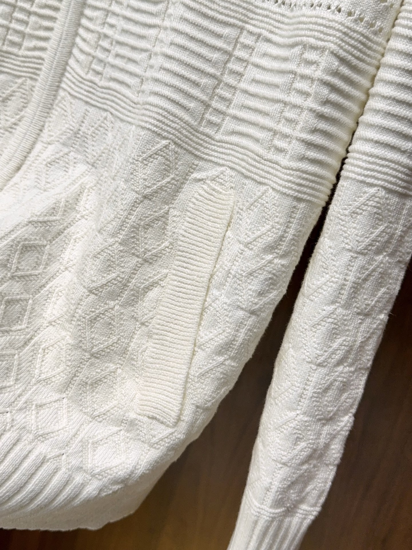 【BC家官网同步更新！特织纺纱棉麻纱线立体提花双拉链款针织外套】男士BC家官网同步款 | 特织棉麻提花双