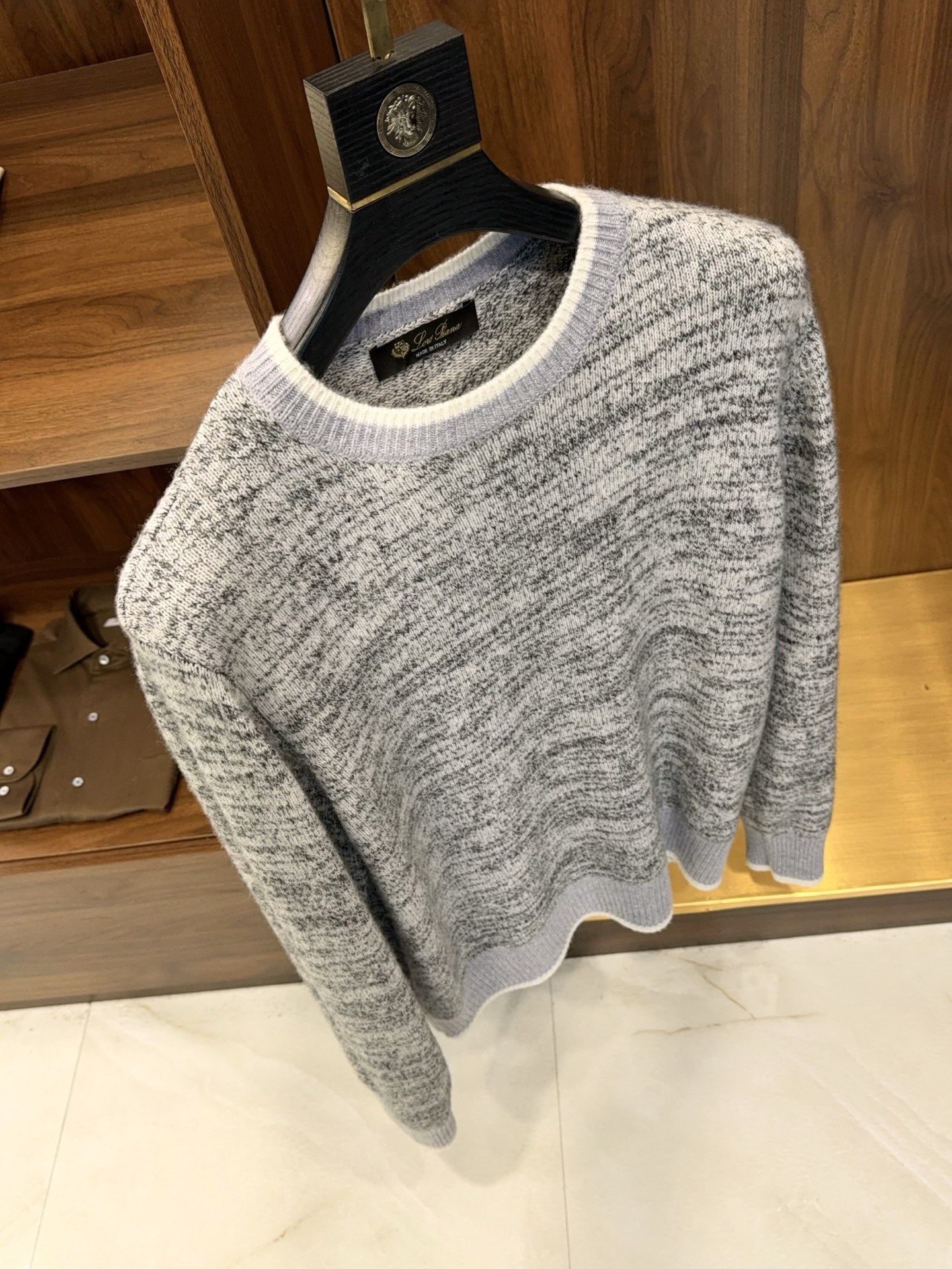 减龄撞色螺口！lP🆕家色织花纱工艺甄选黄金比例含35%羊绒65%羊毛精纺纱线圆领羊绒衫奢级减龄款！lP🆕