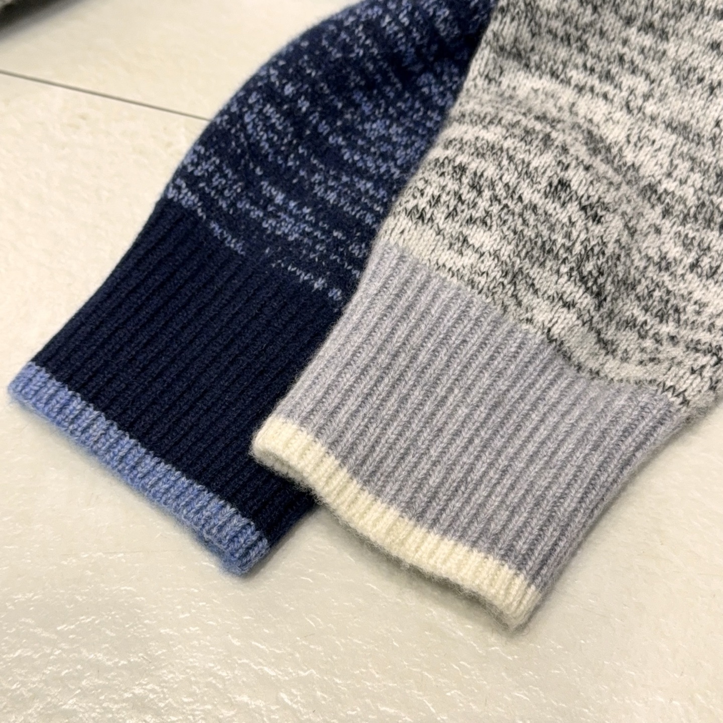 减龄撞色螺口！lP🆕家色织花纱工艺甄选黄金比例含35%羊绒65%羊毛精纺纱线圆领羊绒衫奢级减龄款！lP🆕