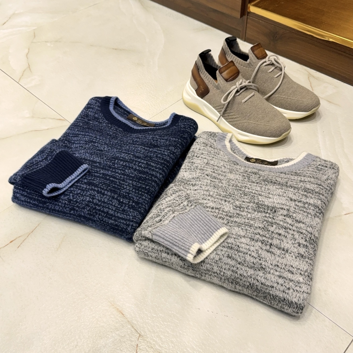 减龄撞色螺口！lP🆕家色织花纱工艺甄选黄金比例含35%羊绒65%羊毛精纺纱线圆领羊绒衫奢级减龄款！lP🆕