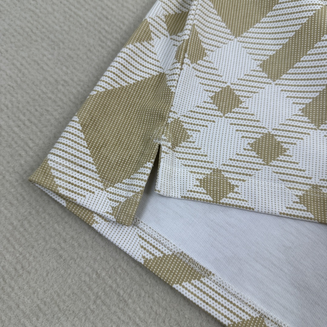 Burberry Plaid Print Short Sleeve Polo Shirt - Beige 7 i1713853413 290 2