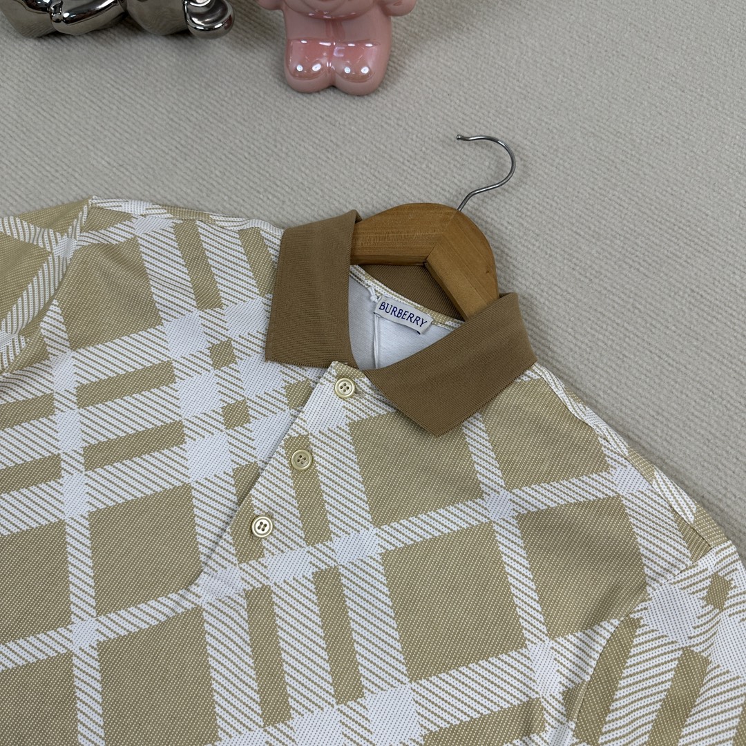 Burberry Plaid Print Short Sleeve Polo Shirt - Beige 3 i1713853413 3687 1