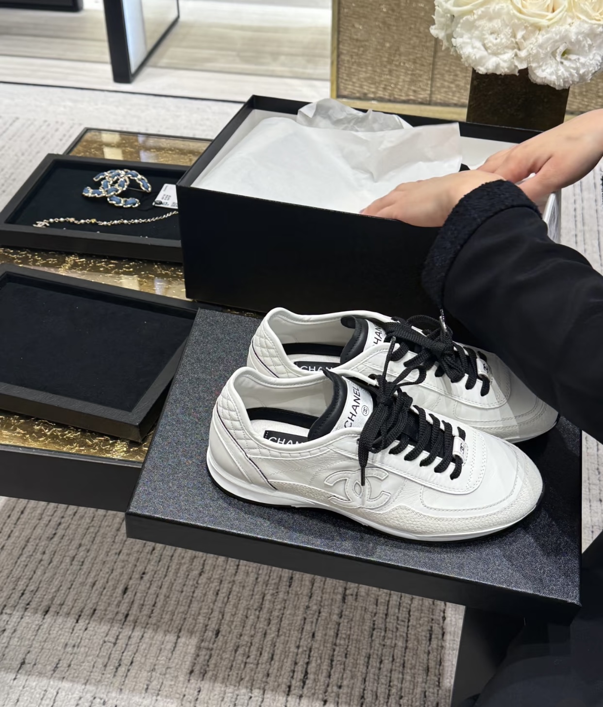 _dkb9slnSpt9zPBo7B79OUKpTCg-6g0RB8b3zRbA