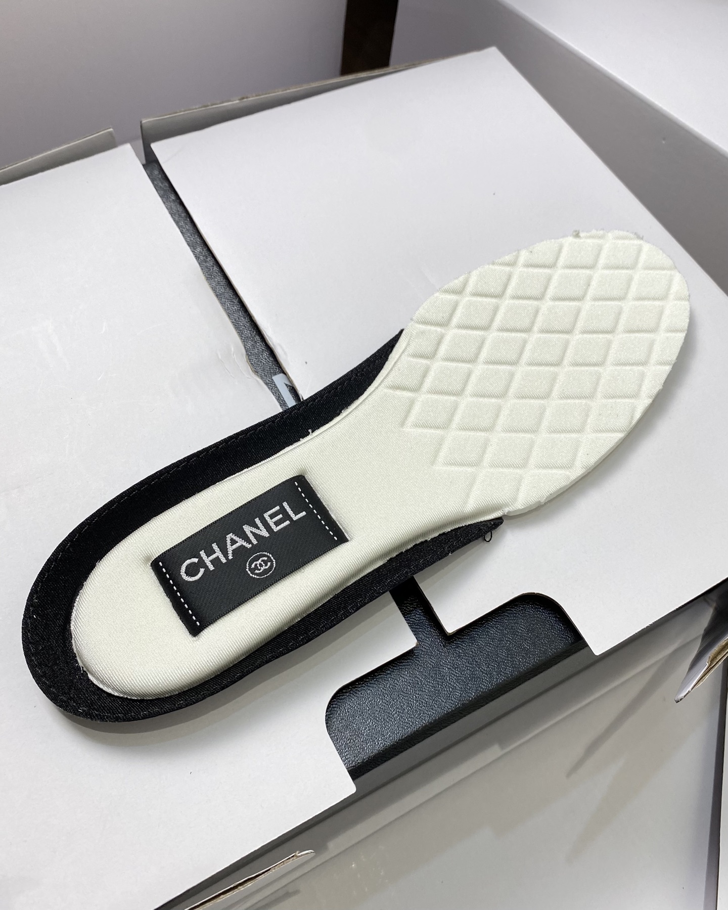 _dv39sSVJlKDzrC2XDSwqVOUONkEfU1RH5UPj-Kg