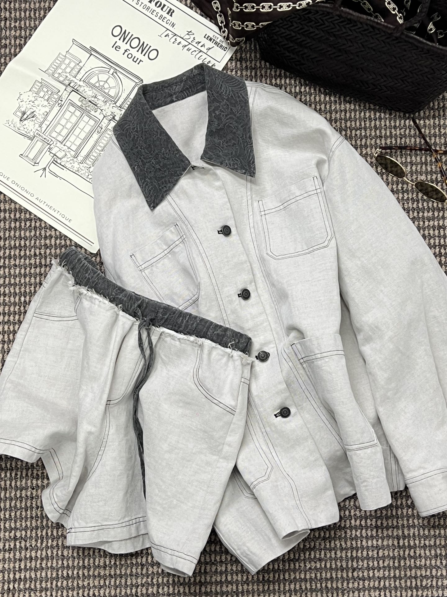 NO:307066,Coats and shorts new product sharing [BARNFIT | Linen Intelligent Set] Linen combed cotton breathing weaving!  Neck/shorts waist dark gray jacquard hides architectural relief, elastic waist loose lapel reconstructs capsule wardrobe philosophy!  Exquisite wiring, heavy fabrics, easy to wear with Bane style!  jacket shorts sizesml, shorts, jackets & coats,alexander wang19860909外套 短裤新品分享【BARNFIT | 亚麻智性套装】亚麻精梳棉呼吸织造！领口/短裤腰头深灰色提花暗藏建筑浮雕感,松紧腰头宽松翻领重构capsule衣橱哲学！精致走线 重磅面料 轻松穿出巴恩风！ 外套 短裤 sizesml,,shorts,jackets & coats,alexander wang,Women's clothing