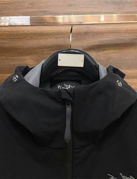 爆款高品质刺绣【始祖鸟百灵达万针刺绣】 【区别市场易脱落印花廉价版本】ARC’TERYX*始祖鸟 25s