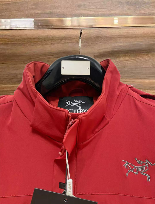 爆款高品质刺绣【始祖鸟百灵达万针刺绣】 【区别市场易脱落印花廉价版本】ARC’TERYX*始祖鸟 25s