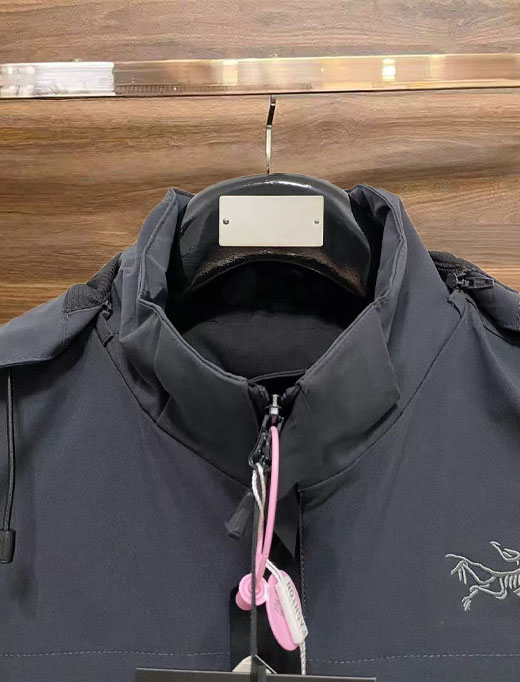 爆款高品质刺绣【始祖鸟百灵达万针刺绣】 【区别市场易脱落印花廉价版本】ARC’TERYX*始祖鸟 25s