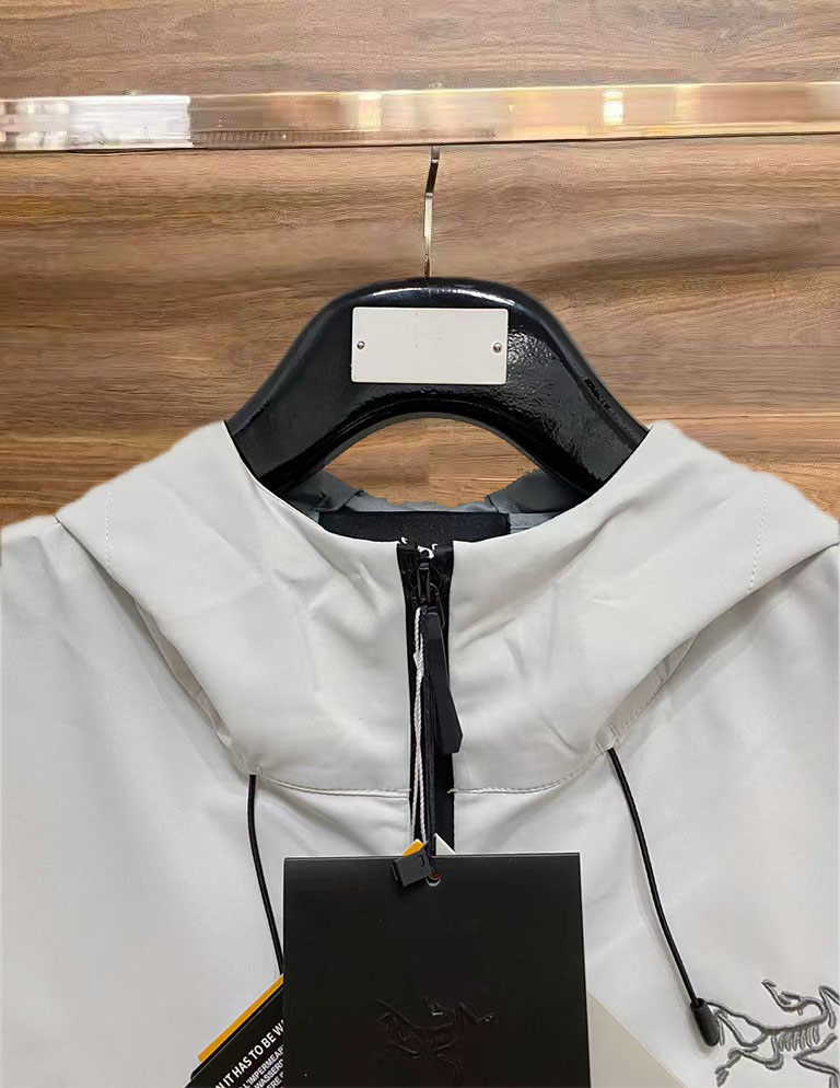 爆款高品质刺绣【始祖鸟百灵达万针刺绣】 【区别市场易脱落印花廉价版本】ARC’TERYX*始祖鸟 25s