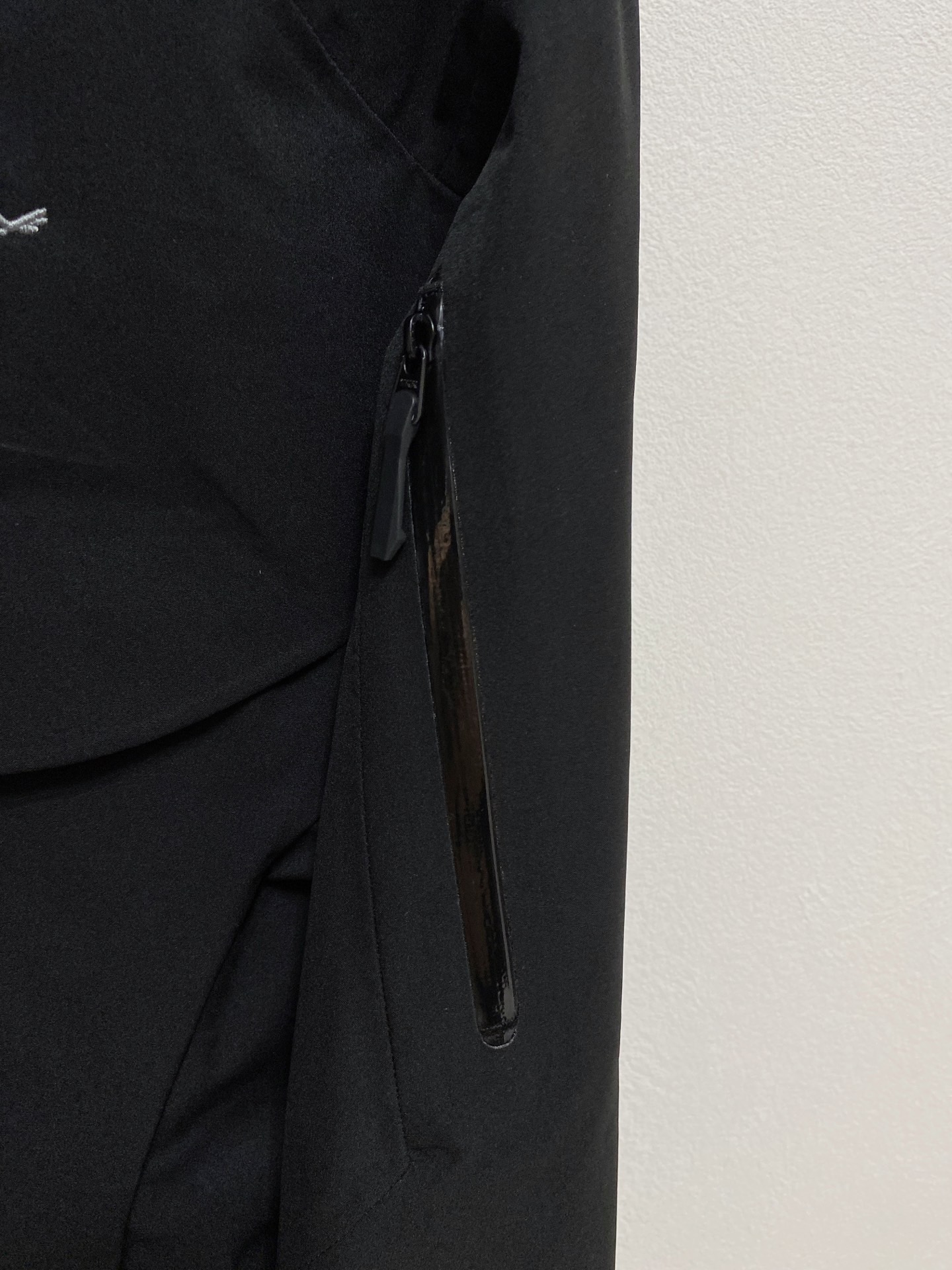 爆款高品质刺绣【始祖鸟百灵达万针刺绣】 【区别市场易脱落印花廉价版本】ARC’TERYX*始祖鸟 25s