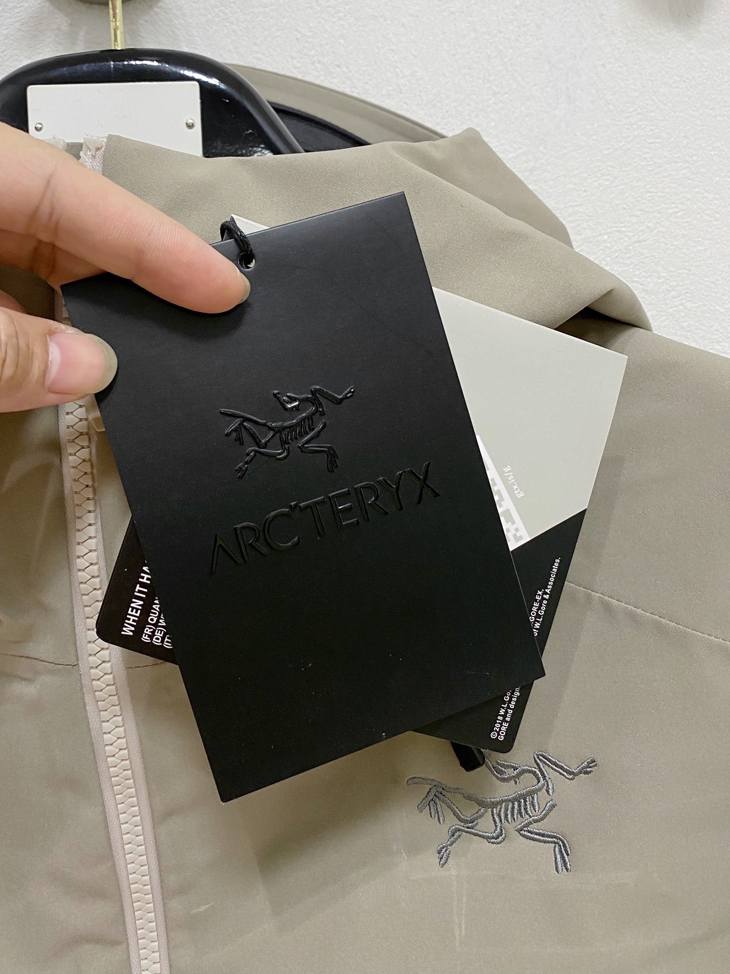 爆款高品质刺绣【始祖鸟百灵达万针刺绣】 【区别市场易脱落印花廉价版本】ARC’TERYX*始祖鸟 25s