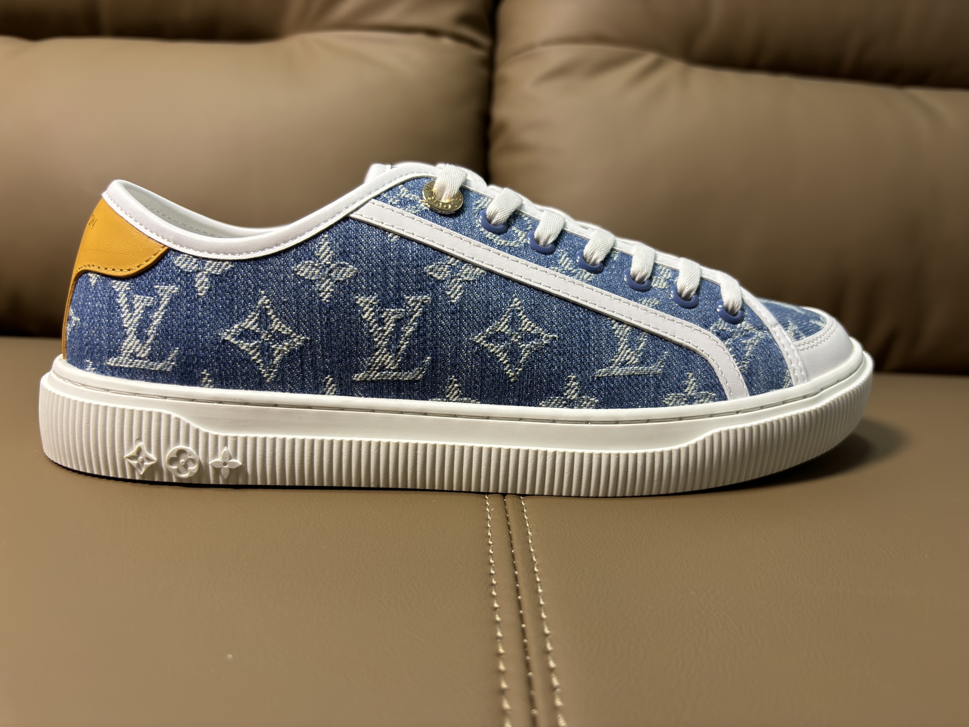 LV Style Leather Men's Shoes style reference detail image 5 from source 780755