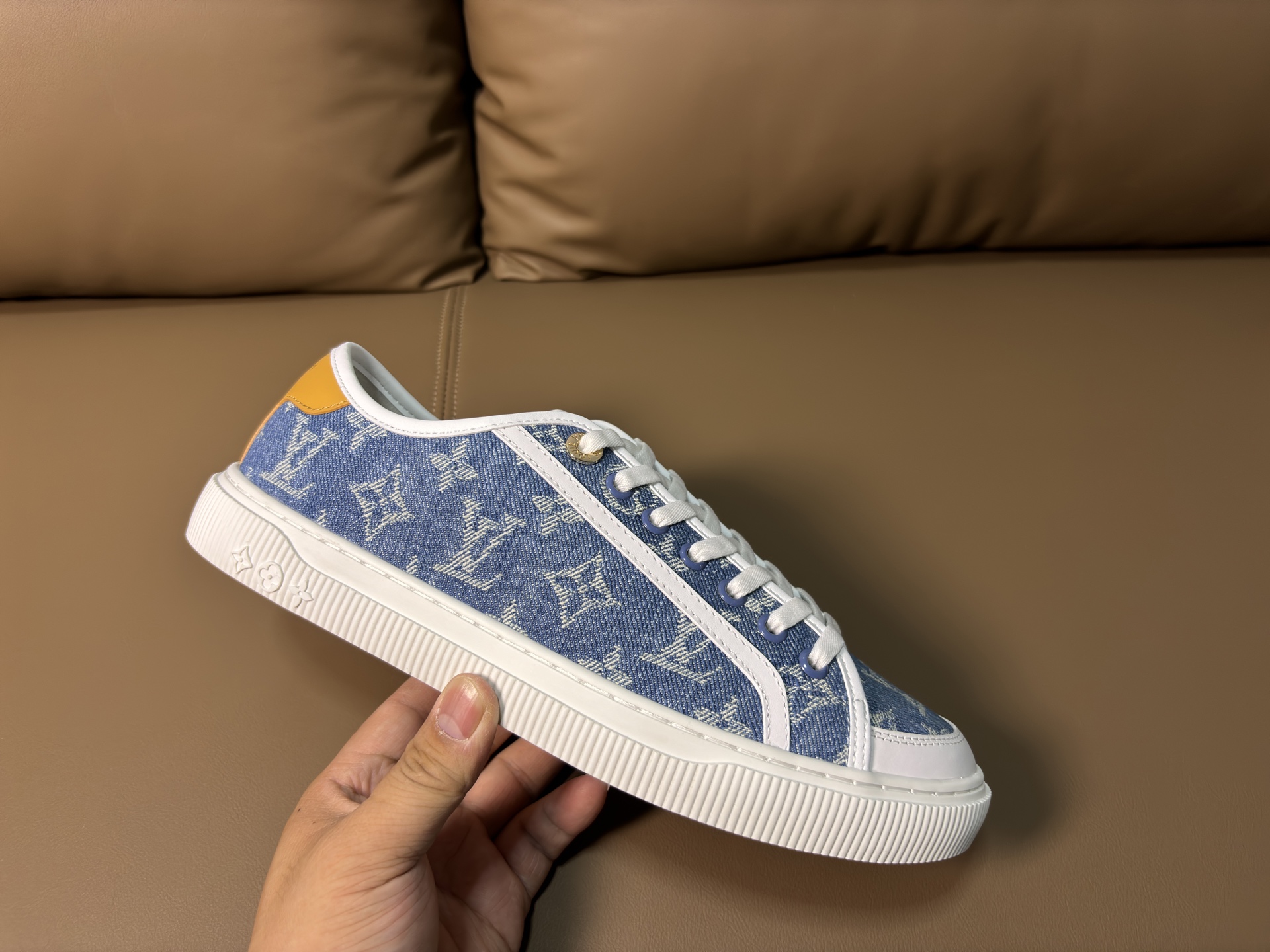 LV Style Leather Men's Shoes style reference detail image 6 from source 780755