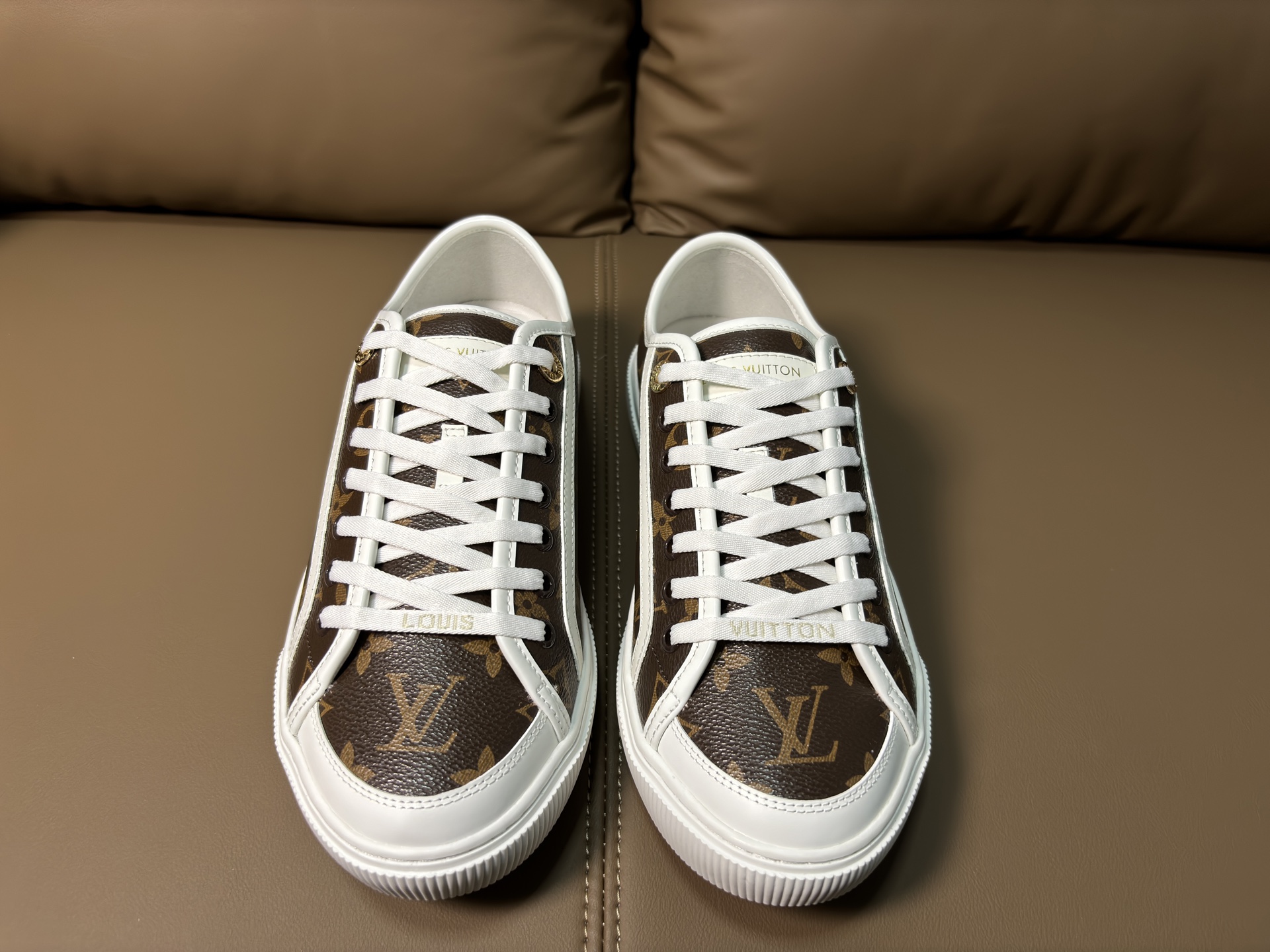 LV Style Leather Men's Shoes Lookbook Reference image 1