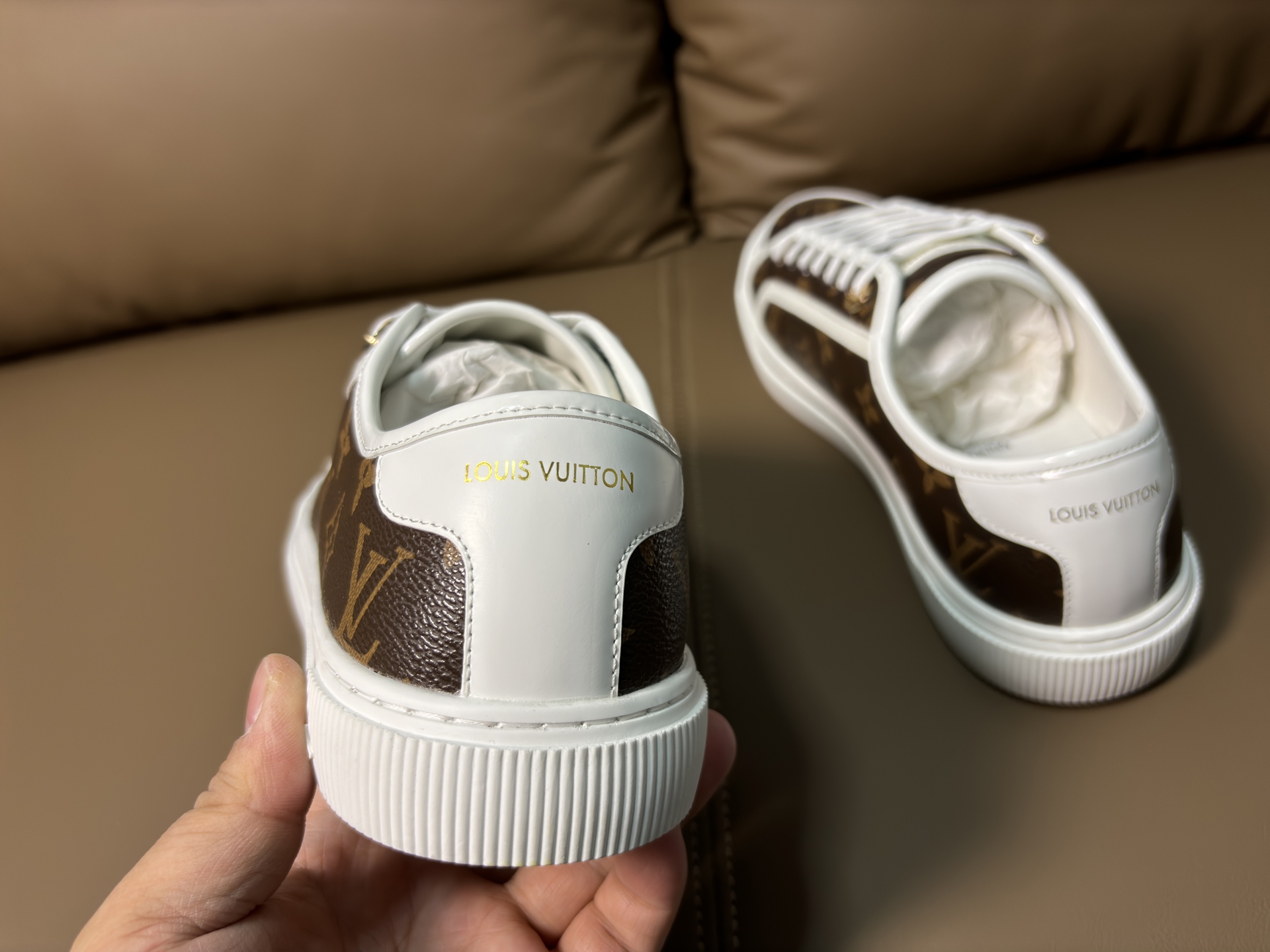 LV Style Leather Men's Shoes style reference detail image 8 from source 780754