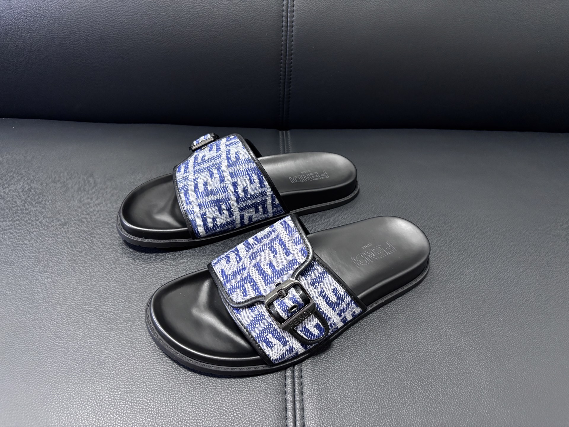 Fendi Style Men's Shoes style reference detail image 6 from source 781774