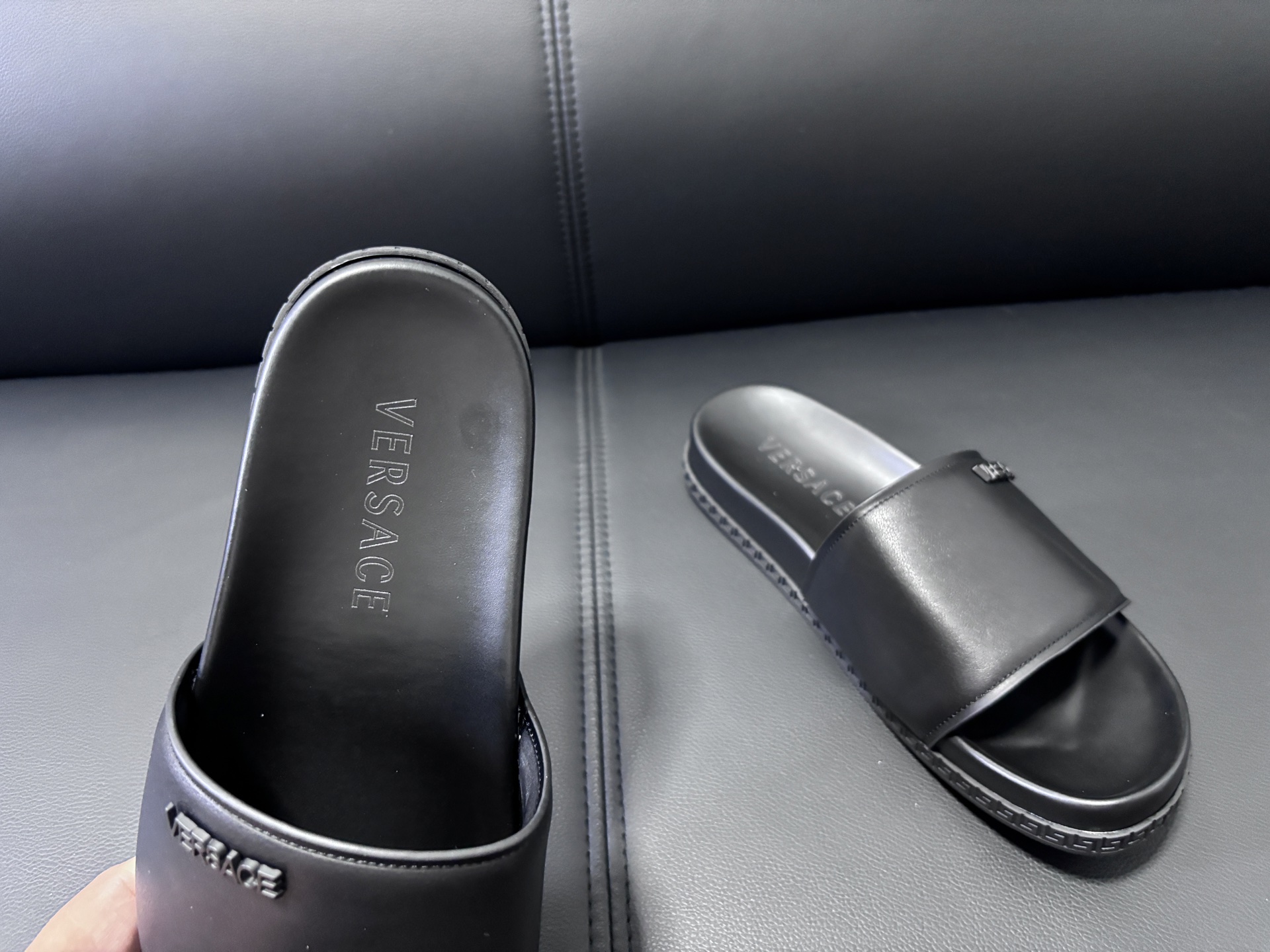 Versace Style Leather Men's Shoes style reference detail image 5 from source 781474