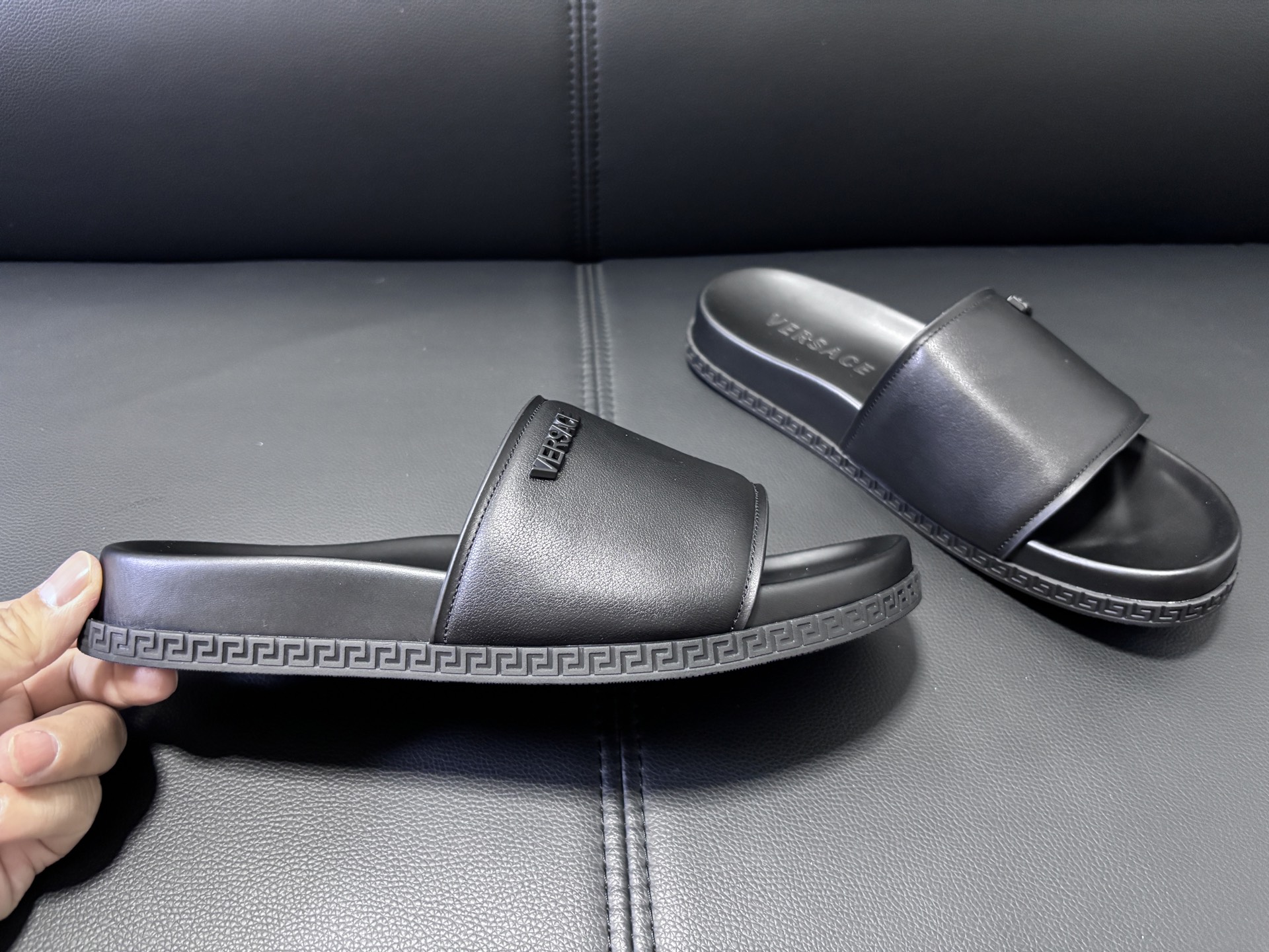 Versace Style Leather Men's Shoes style reference detail image 2 from source 781474