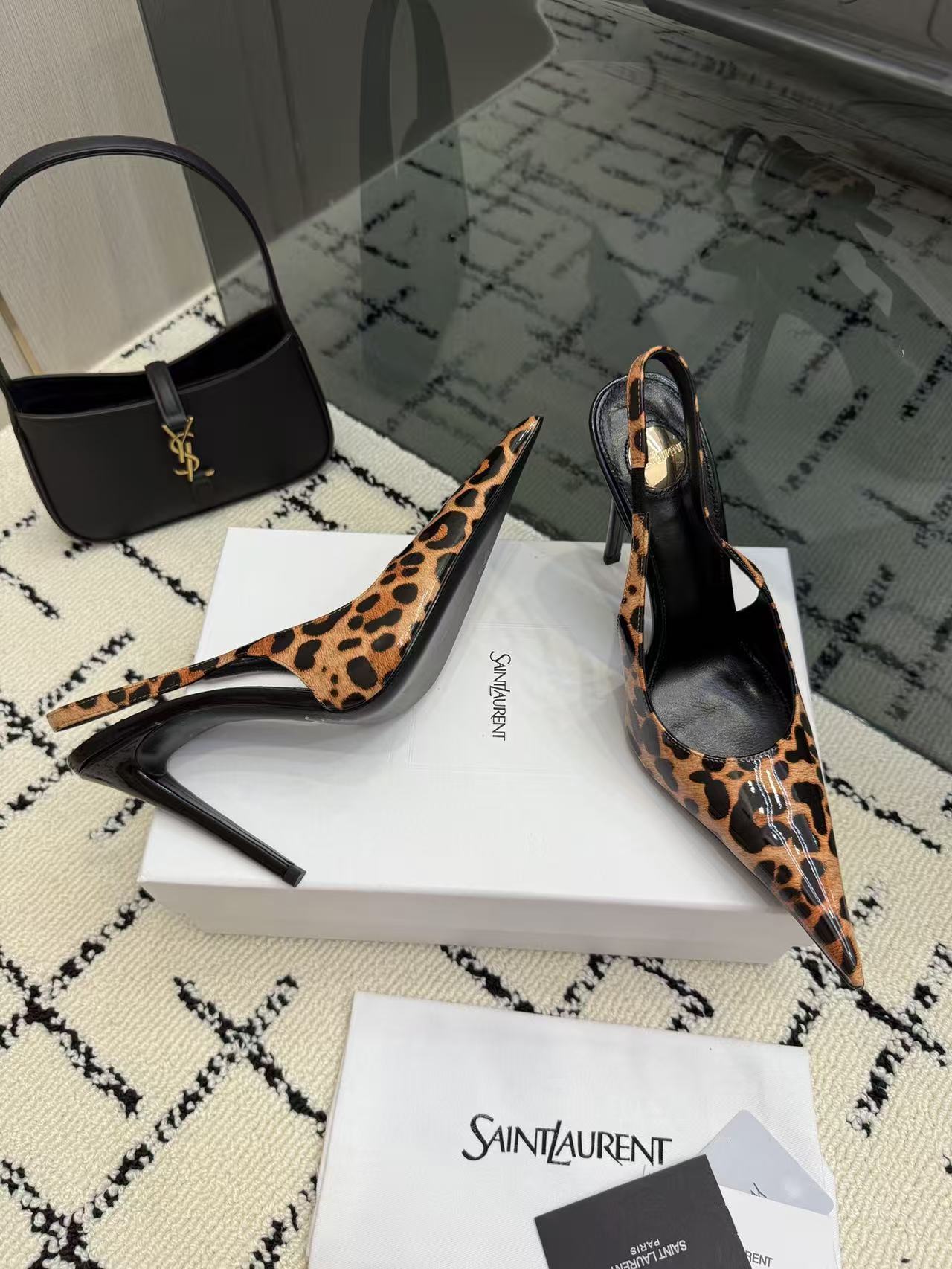 Designer Slides