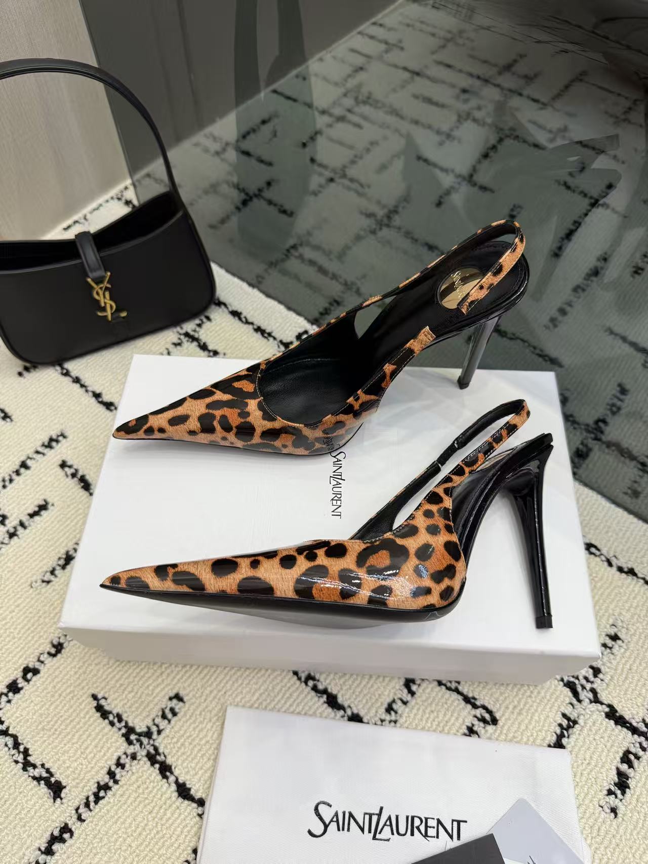 Designer Slides