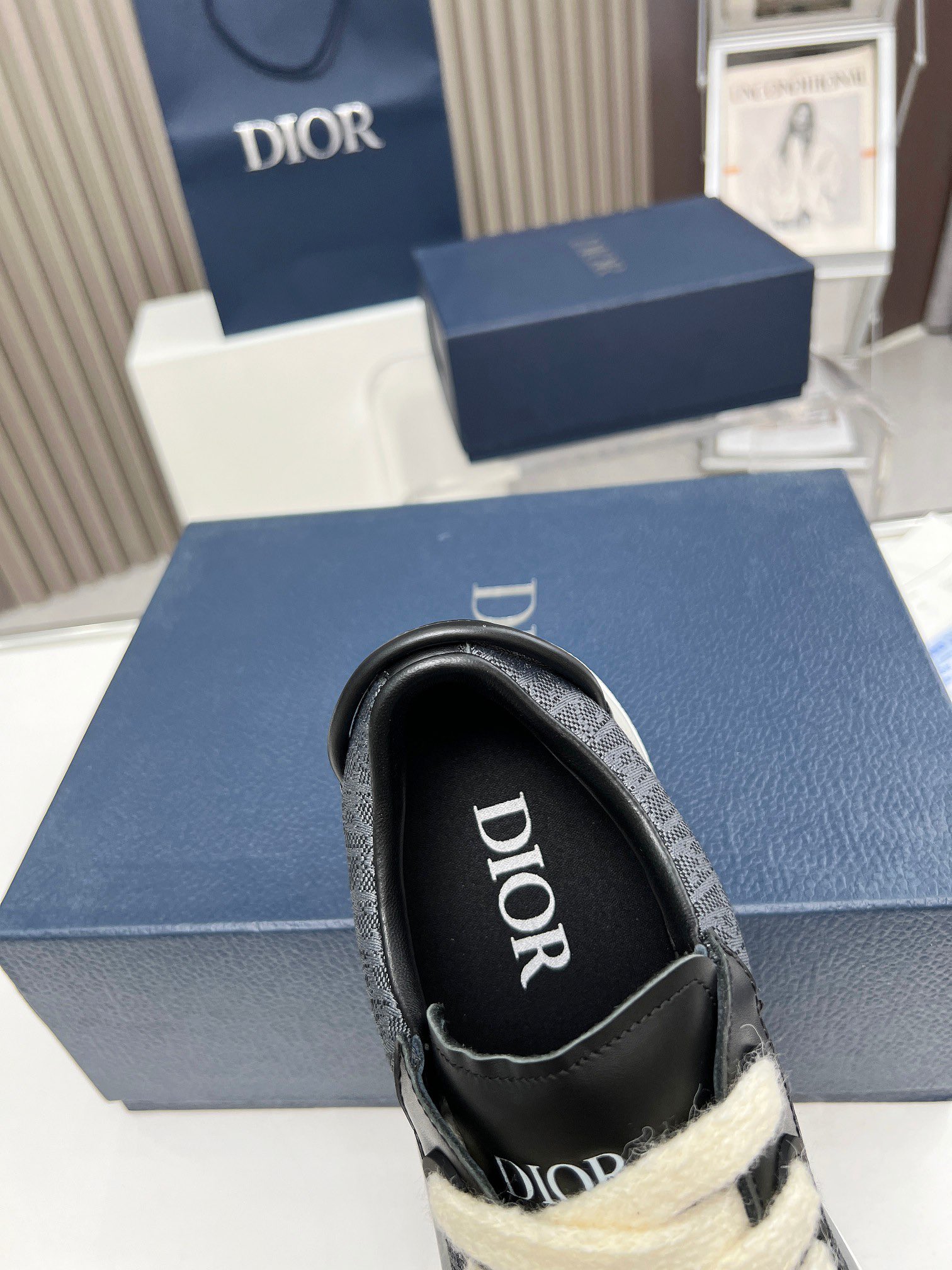 Precio real de fábrica $ DIOR Dior B33 deportivas de piel de vacuno lisa negra y parte superior con 