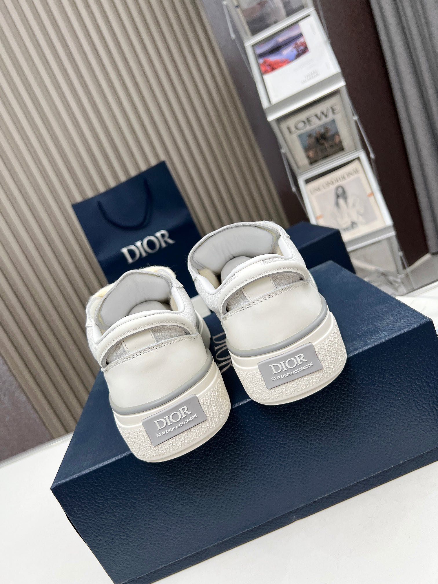 Precio real de fábrica $ DIOR Dior B33 deportivas de piel de vacuno lisa negra y parte superior con 