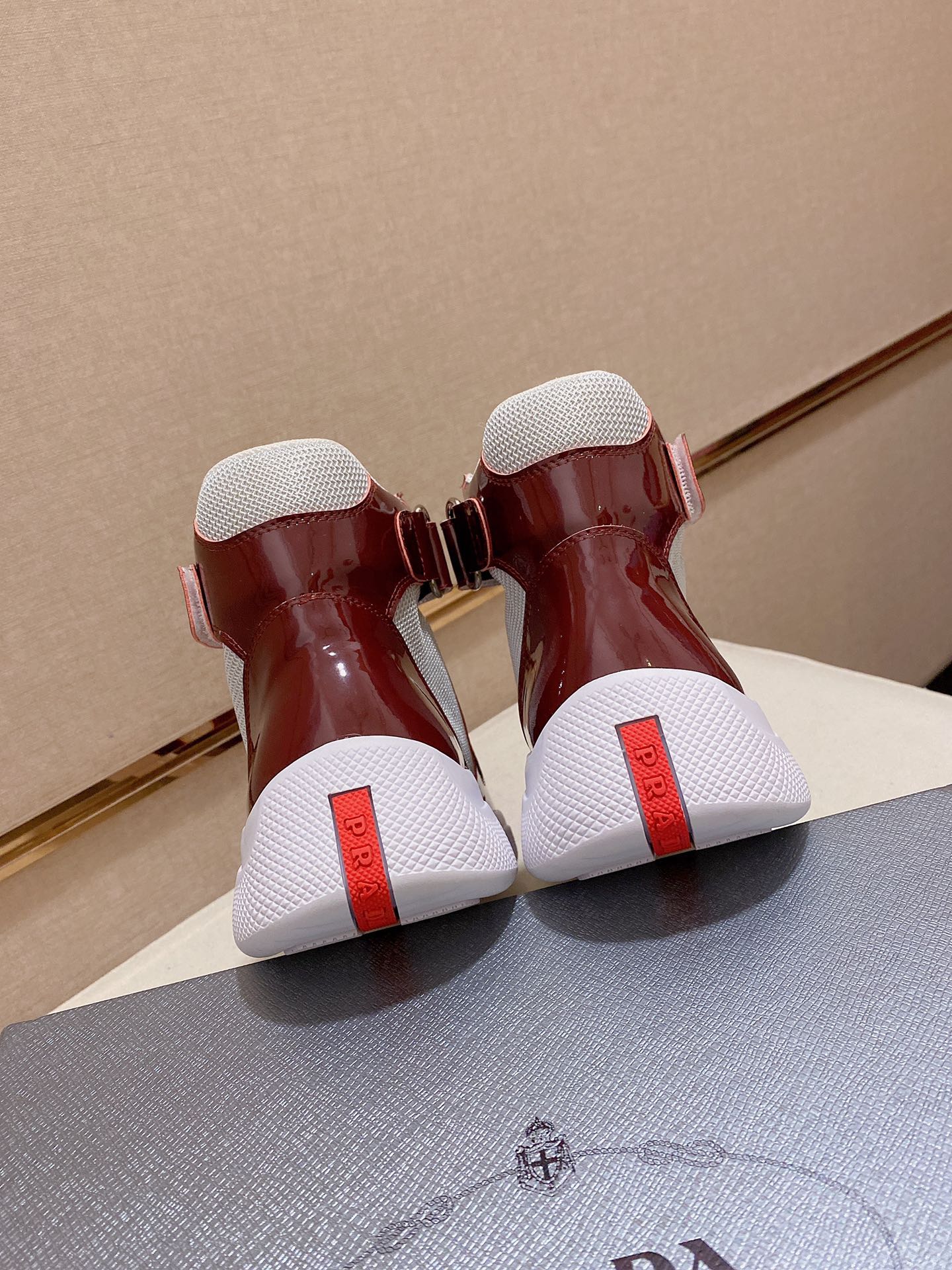 precio real 170 Prada / Prada 2023 deportes zapatos de los hombres de las marcas de gama alta, nuevo