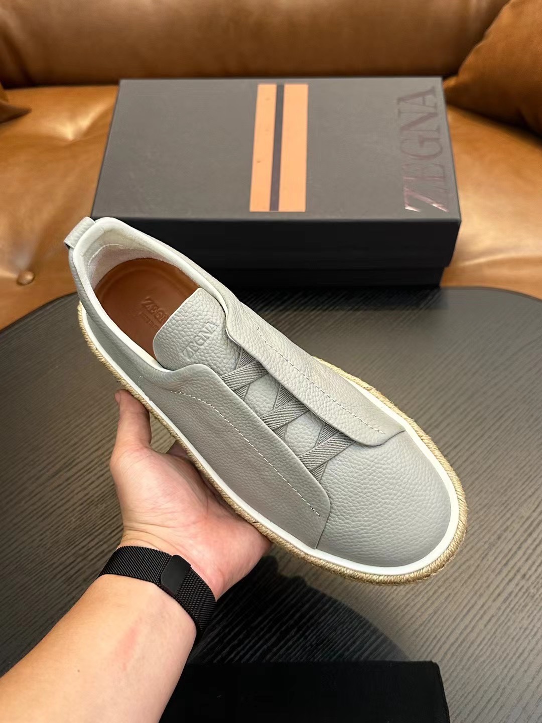 Real $ Zegna Casual Sneakers Confeccionadas en piel de vacuno flexible y ante, estas deportivas baja