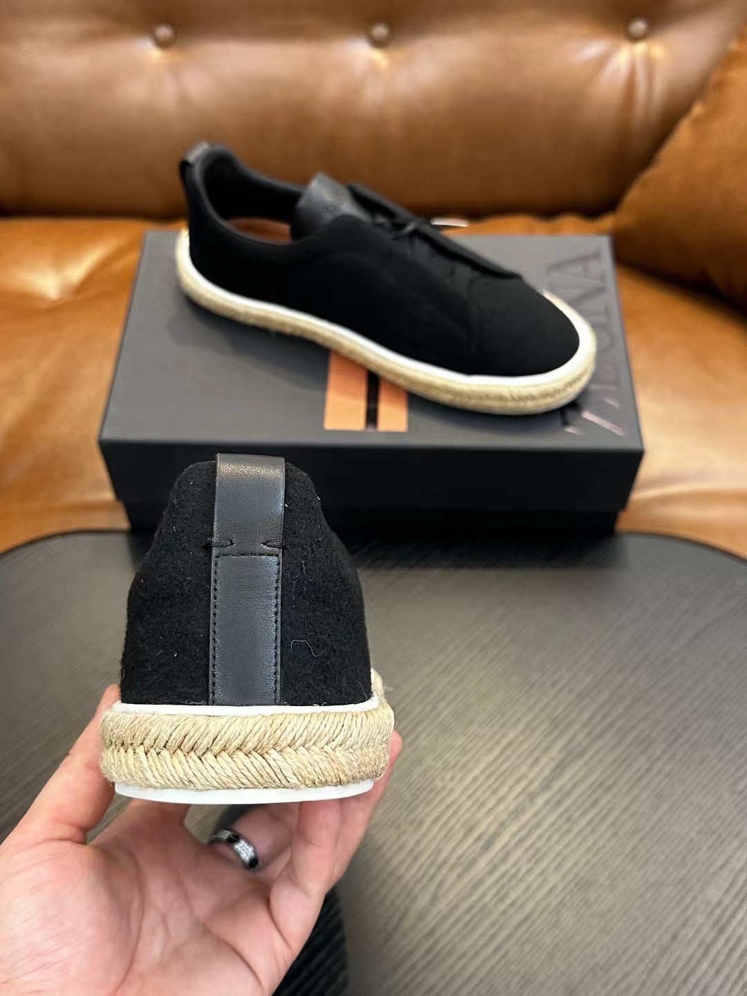 Real $ Zegna Casual Sneakers Confeccionadas en piel de vacuno flexible y ante, estas deportivas baja