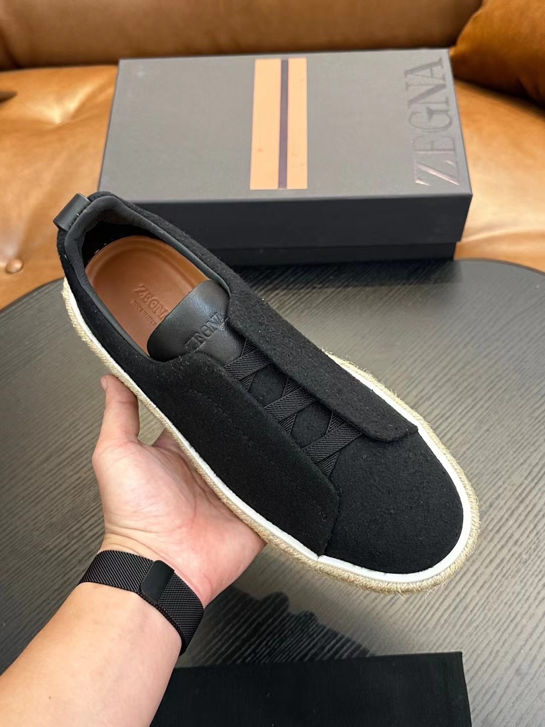 Real $ Zegna Casual Sneakers Confeccionadas en piel de vacuno flexible y ante, estas deportivas baja