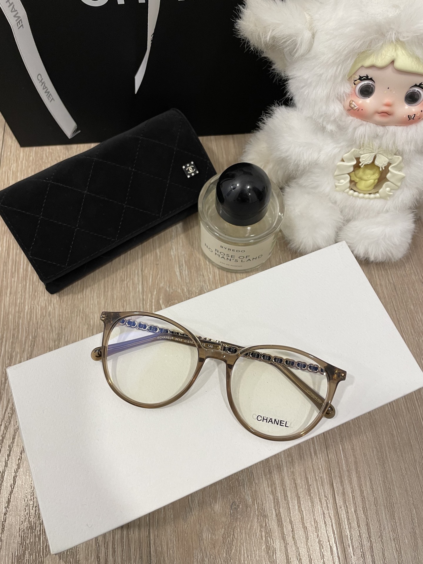 Chanel Round Thin Frame Eyeglasses Frame Sheepskin Woven Temples