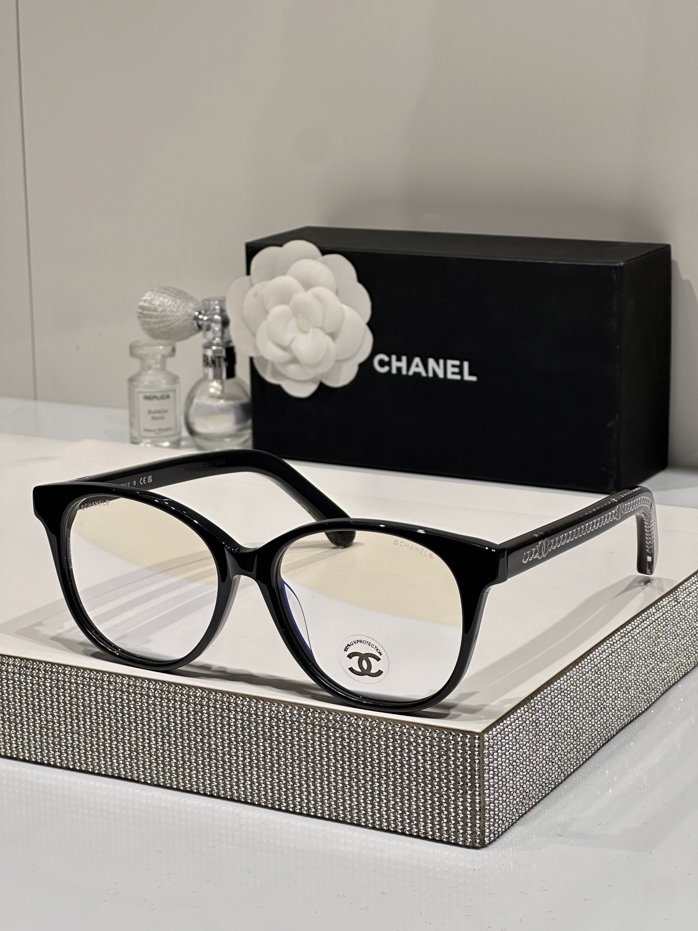 Черные очки оптические Chanel