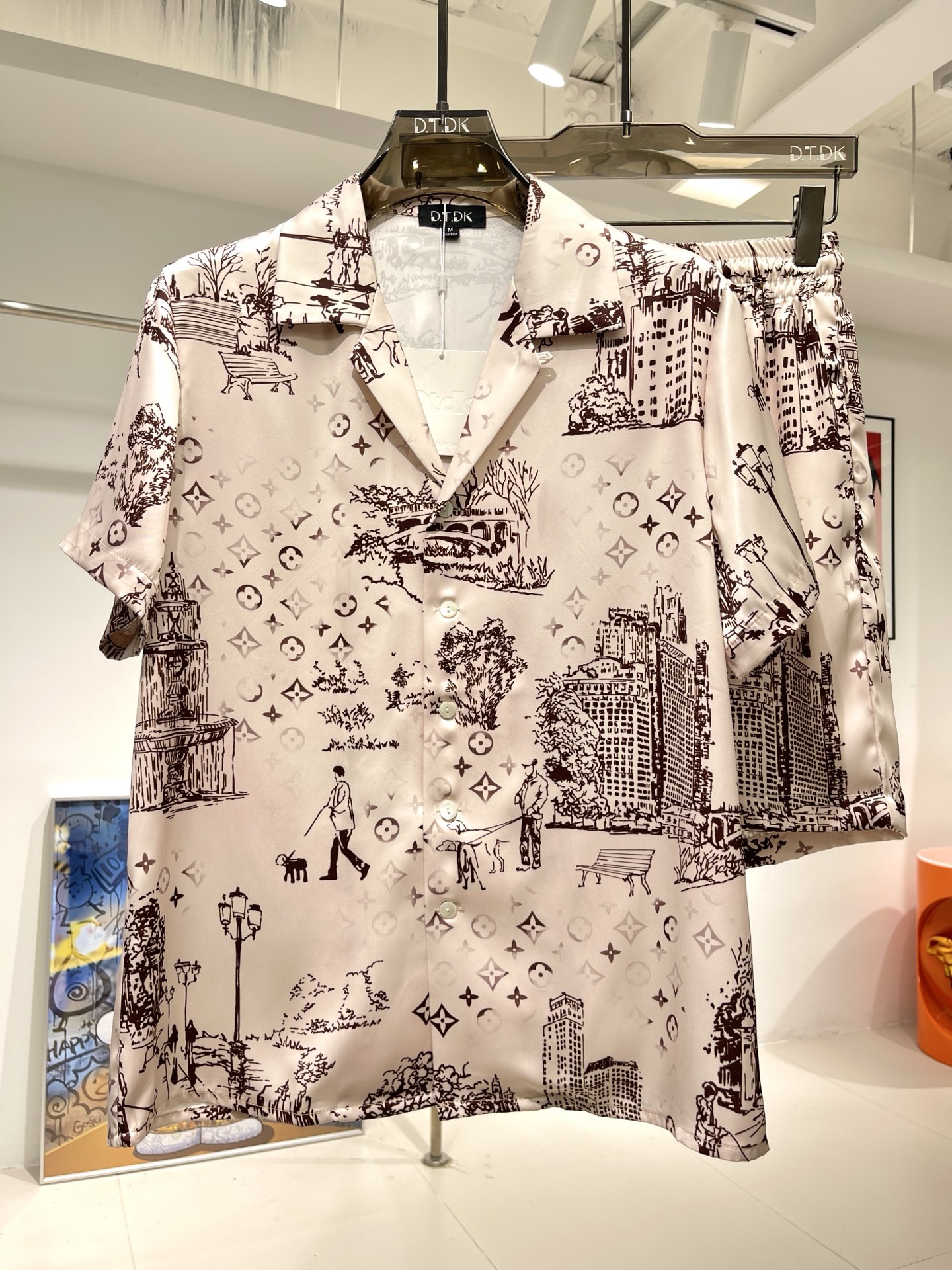 Men's Cityscape Print Shirt & Shorts Set - Luxury Satin Loungewear 2 i1747723010381 9155 0 0