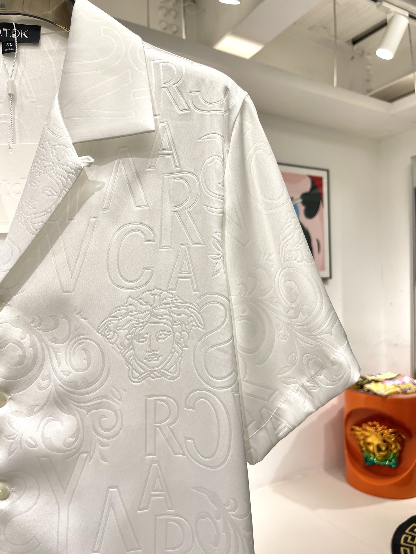 Versace Embossed Silk Shirt Set, Short Sleeve Button-Down, Luxurious Fabric 5 i1748327893570 408 0 3