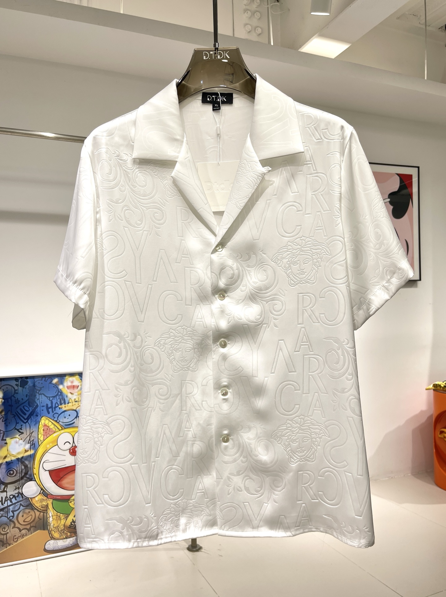 Versace Embossed Silk Shirt Set, Short Sleeve Button-Down, Luxurious Fabric 3 i1748327895228 3333 0 1