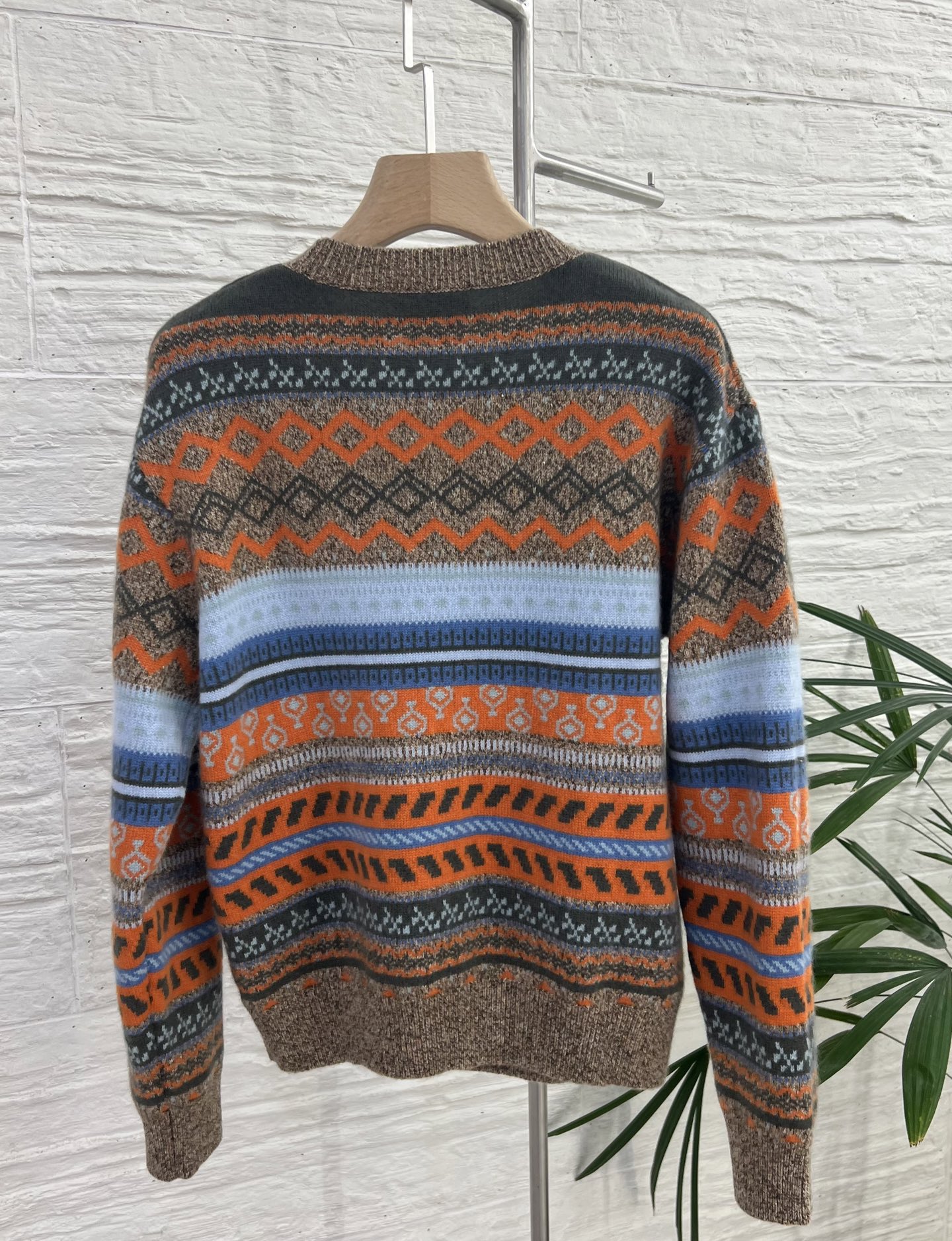 Louis Vuitton x LP Collaboration Cashmere Sweater - New 2025 Collection 3 i1752648864167 5388 0 1