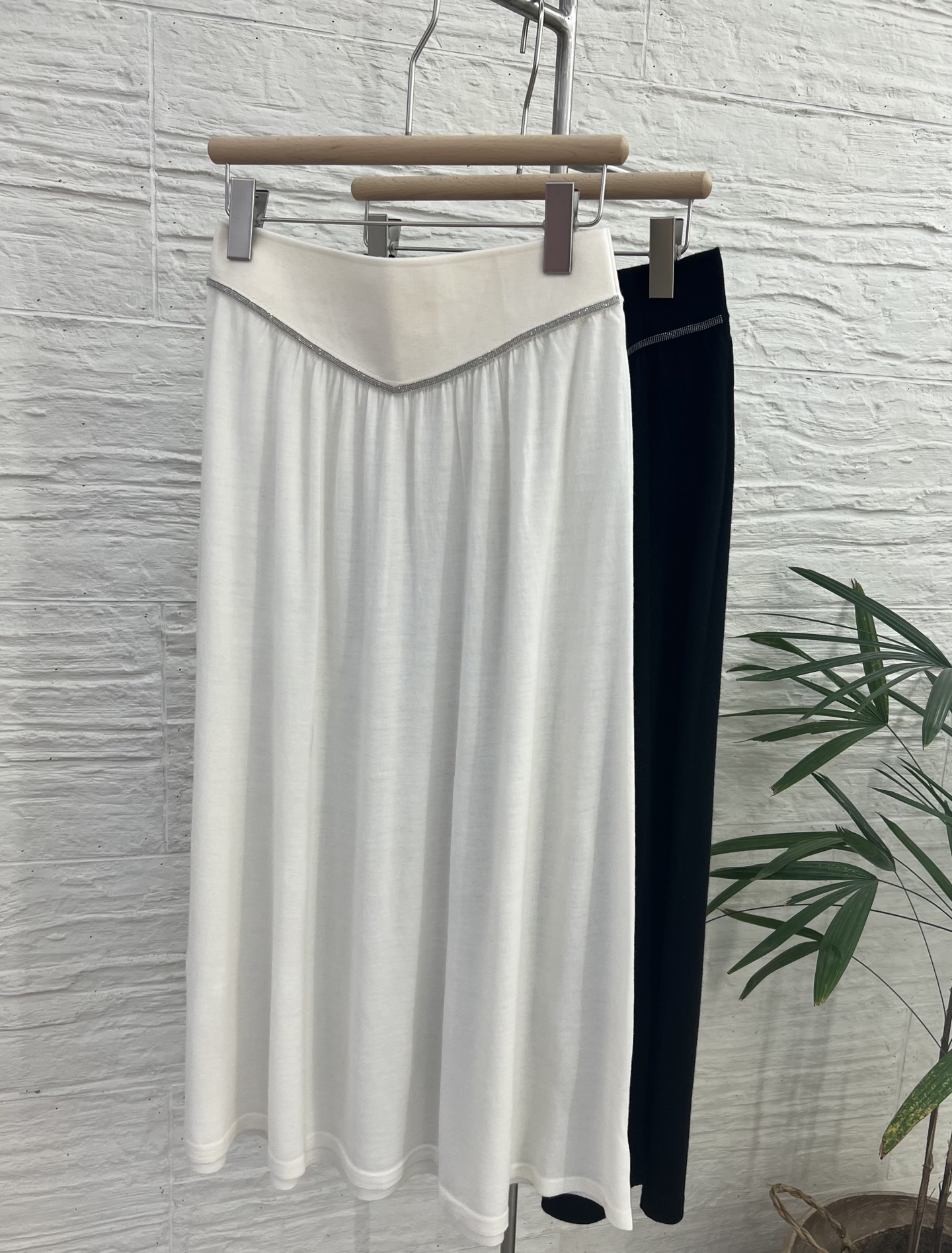 Elegant Wool Blend A-Line Midi Skirt - Versatile Colors & Comfortable Fit 8 i1752649359258 6041 0 6
