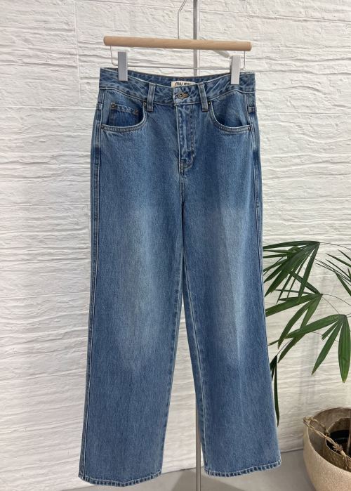 Miu Miu Wide-Leg Jeans in Light Blue Denim Fashion-Forward & Comfortable 1 Miu Miu Wide-Leg Jeans in Light Blue Denim Fashion-Forward & Comfortable