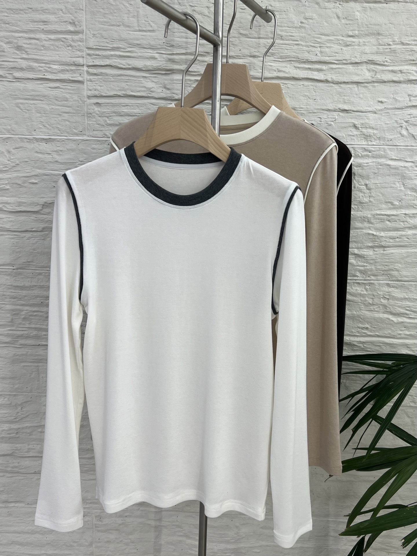 Women's Long Sleeve Wool Blend T-Shirt - Stylish, Comfortable, and Versatile 2 i1753263664762 457 0 0