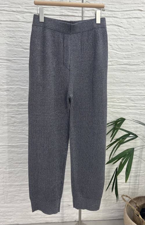 Women's BC Elastic Waist Knitted Pants - Comfortable and Stylish Trousers 1 Women's BC Elastic Waist Knitted Pants - Comfortable and Stylish Trousers