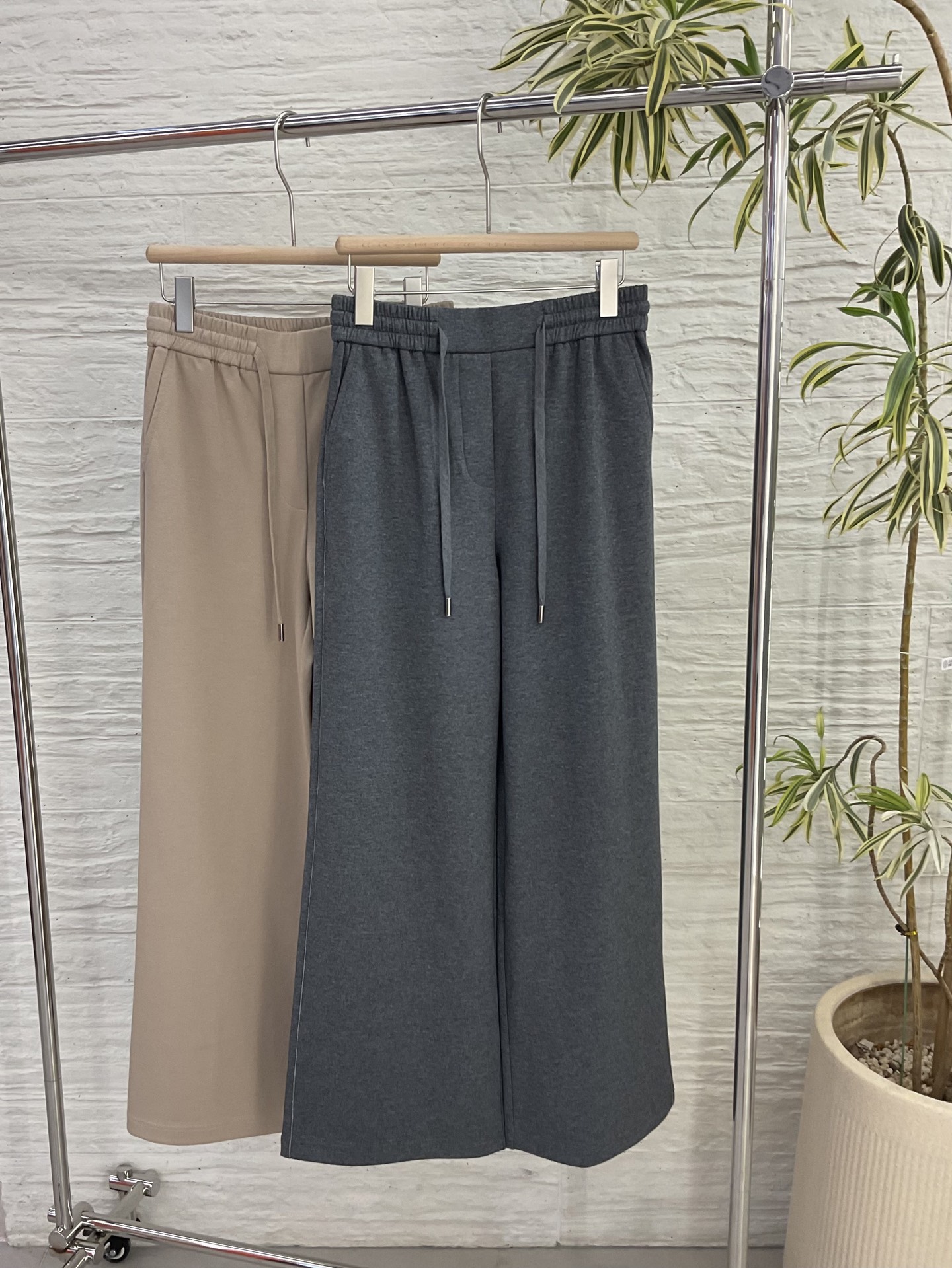 Women's Casual Straight-Leg Pants with Drawstring - Khaki & Charcoal Grey 3 i1755952113333 5922 0 1